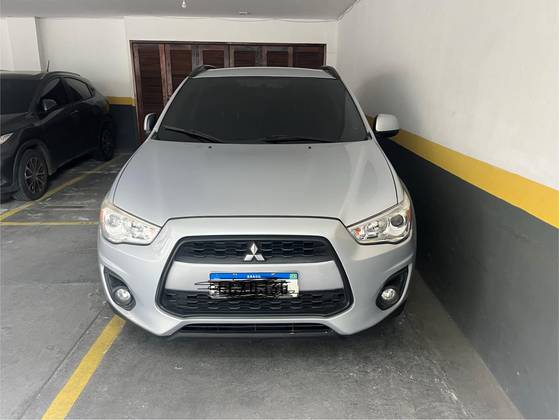 MITSUBISHI ASX 2.0 4X2 16V GASOLINA 4P AUTOMÁTICO MITSUBISHI ASX 2.0 4X2 16V GASOLINA 4P AUTOMÁTICO